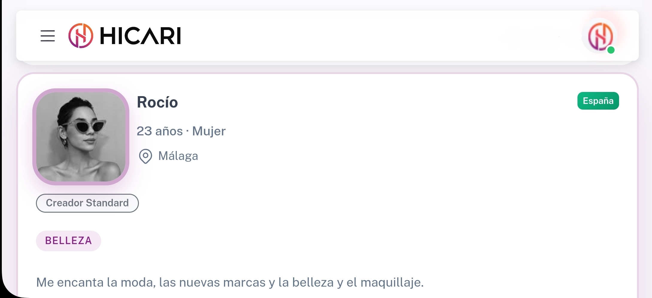 Creadora de contenido en HICARI